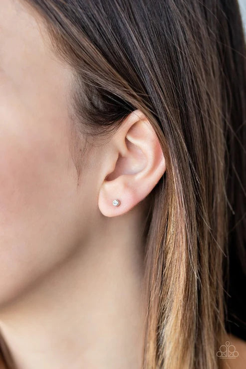 Dainty Decor - White Earring