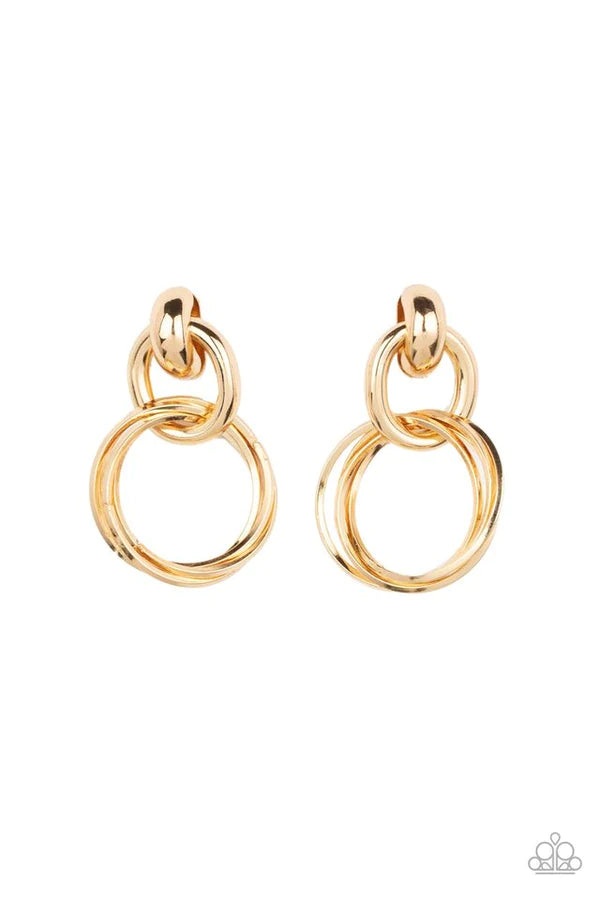 Dynamically Linked Gold Earring