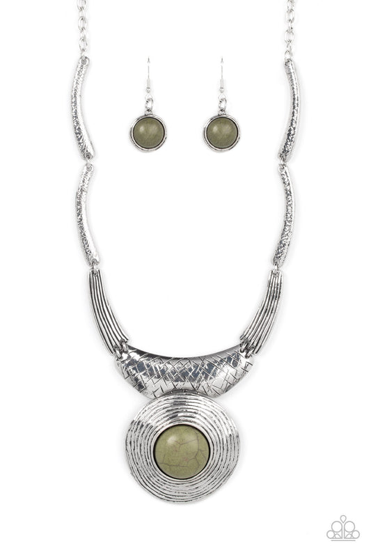 EMPRESS-ive Resume Green Necklace