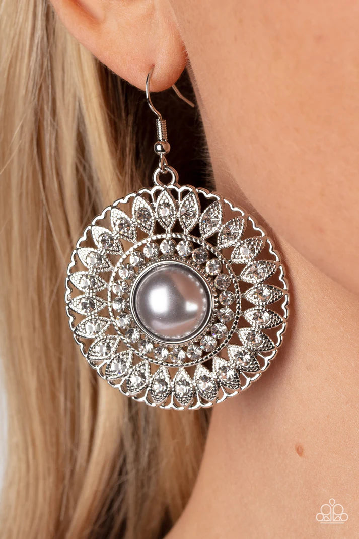 Glorified Glitz - Silver Earring