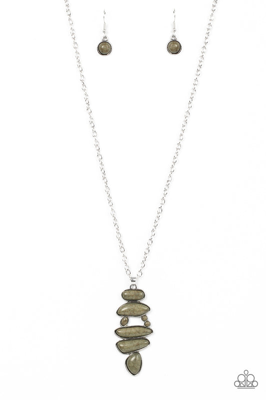 Mojave Mountaineer Green Necklace
