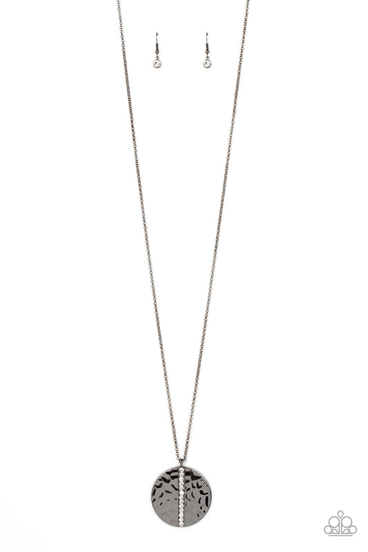 Token of My Gratitude - Black Necklace