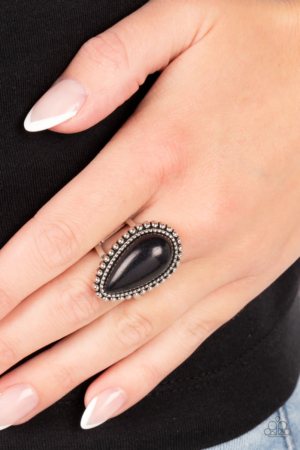 Urban Elements - Black Ring